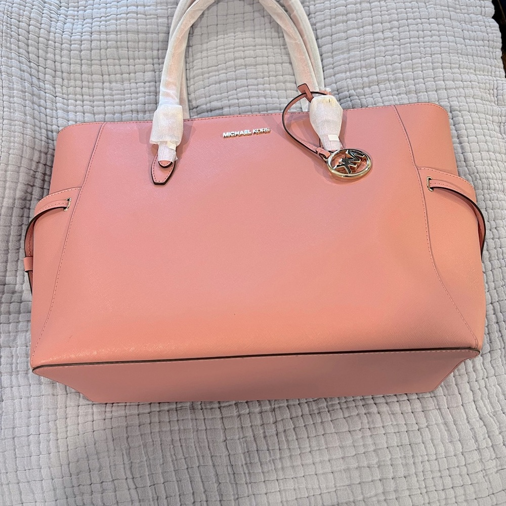 Michael Kors Tote